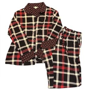 Women’s Size M Vera Bradley Pajama Set. Red and Black Plaid NWOT